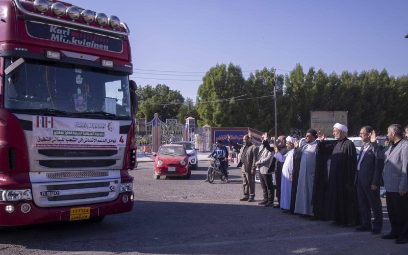 العتبة العباسية تطلق قافلة المساعدات السادسة للشعب اللبناني