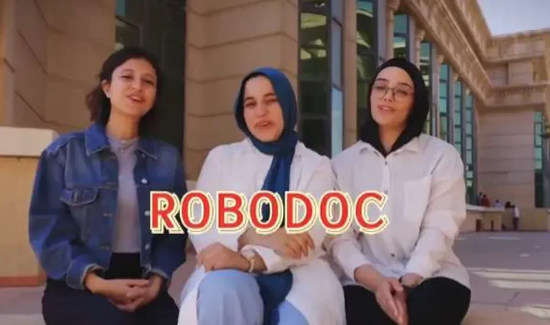 متسابقة في «Gen Z» تكشف سر روبوت «Robodoc»: لا يحل محل الأطباء بل يسهّل عملهم – أخبار مصر